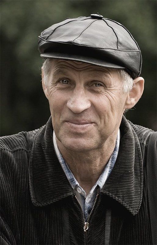 Смеяться глазамиphoto preview