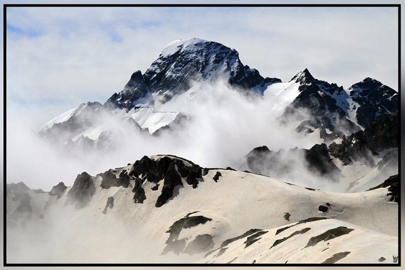 И за стеной встает стена...photo preview