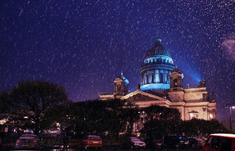 Первый снег в Питереphoto preview