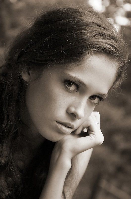 портрет, девушка портретикphoto preview