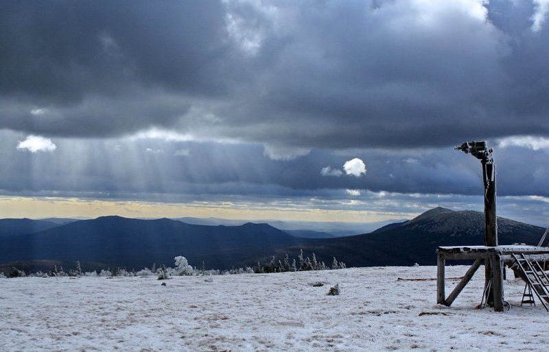 горы, таганай, метеостанция Таганайphoto preview