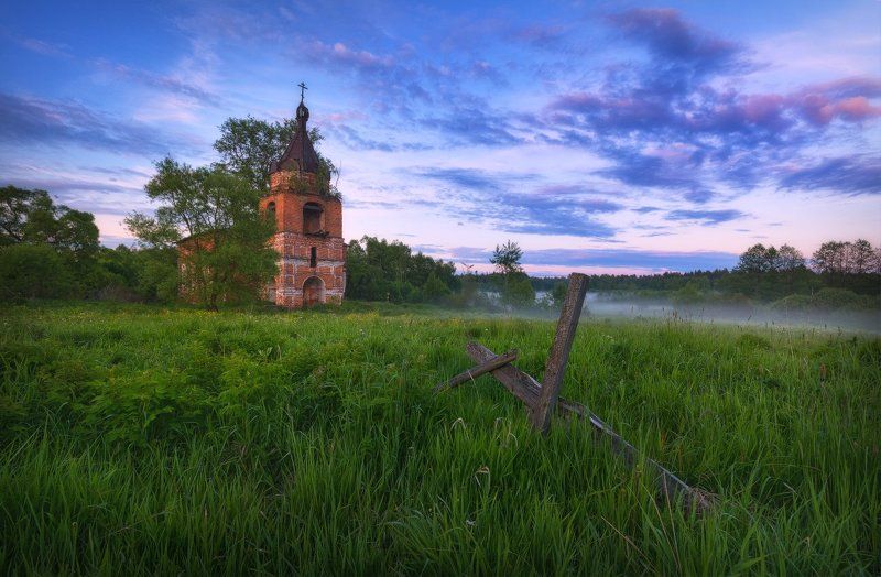 пейзаж, пейзажная съемка, утро, туман, храм, июнь, июньское утро, свежесть, молодая зелень, никон, landscape, may, fog, morning, church Летний вечерphoto preview