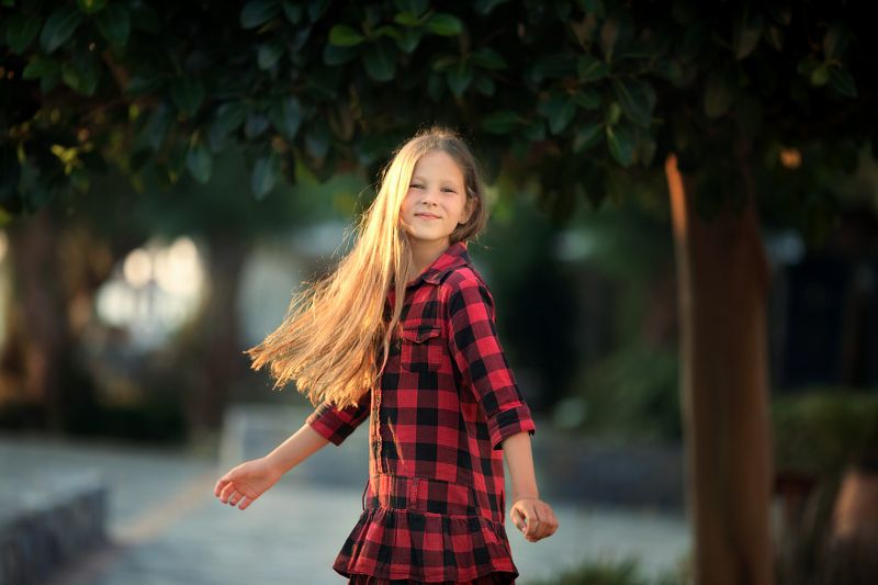 девочка, настроение, эмоции, дети, улыбка, лето, вечер, закат, свет, kids, girl Хороший день!photo preview