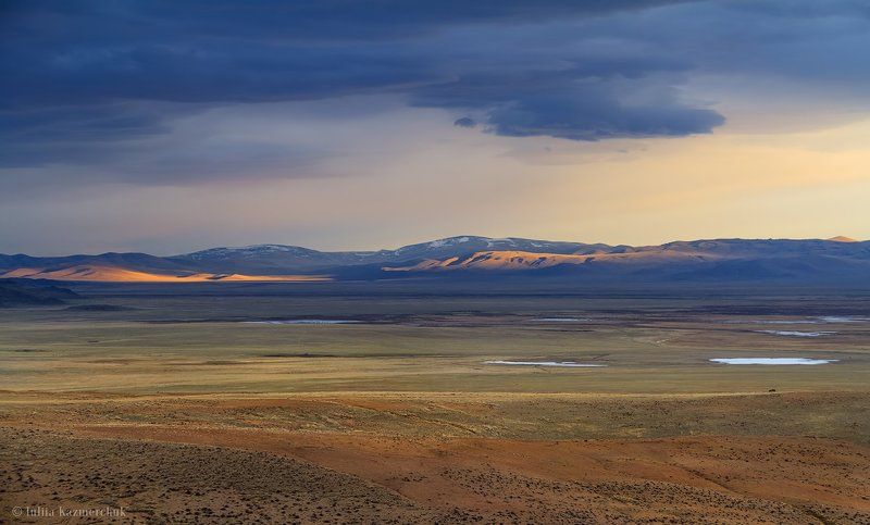 landscape, scenic, nature, travel, outdoor, view, steppe, spring, mountains, snow, sky, high, blue, ginger, cloud, sunset, range, Altai Штрихиphoto preview