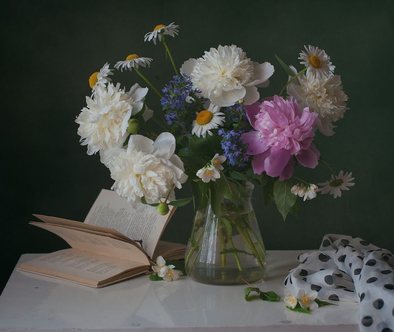 пионы,цветы, ностальгия Их аромат как память детства моего...photo preview