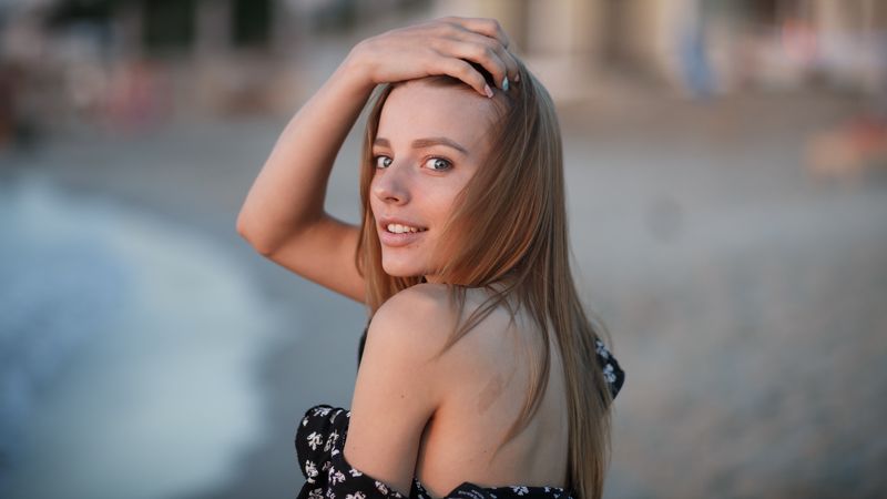 девушка, взгляд, глаза, рассвет, пляж, море, красота Катяphoto preview