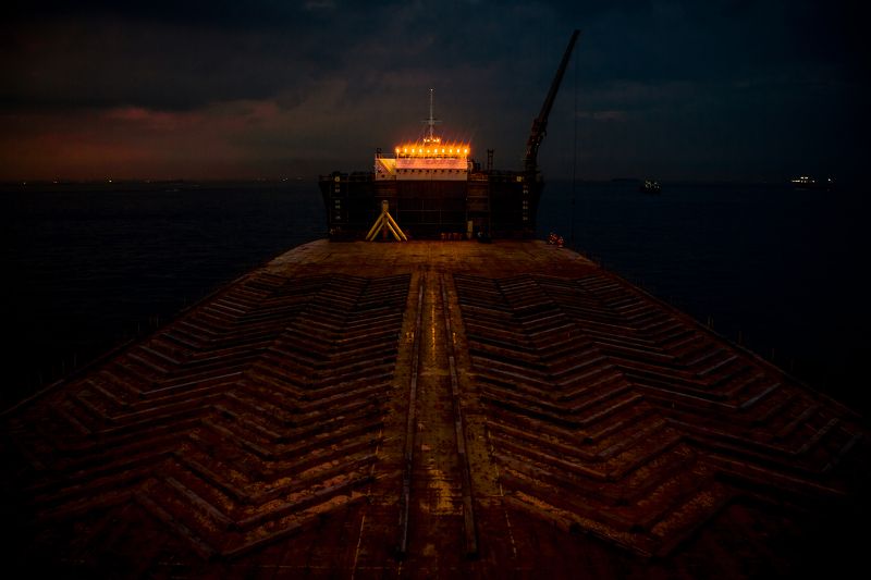 судно пароход море океан груз  Trgetphoto preview