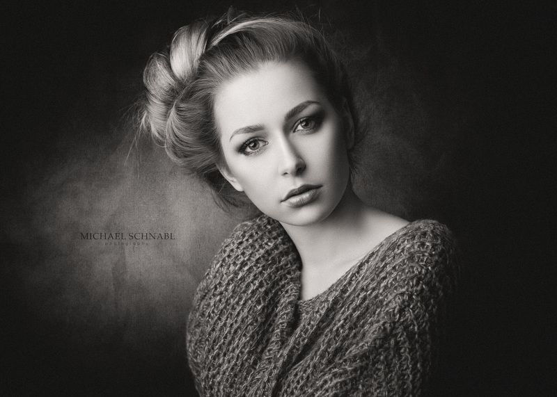 portrait, fine art portrait, woman, monochrome Theresaphoto preview