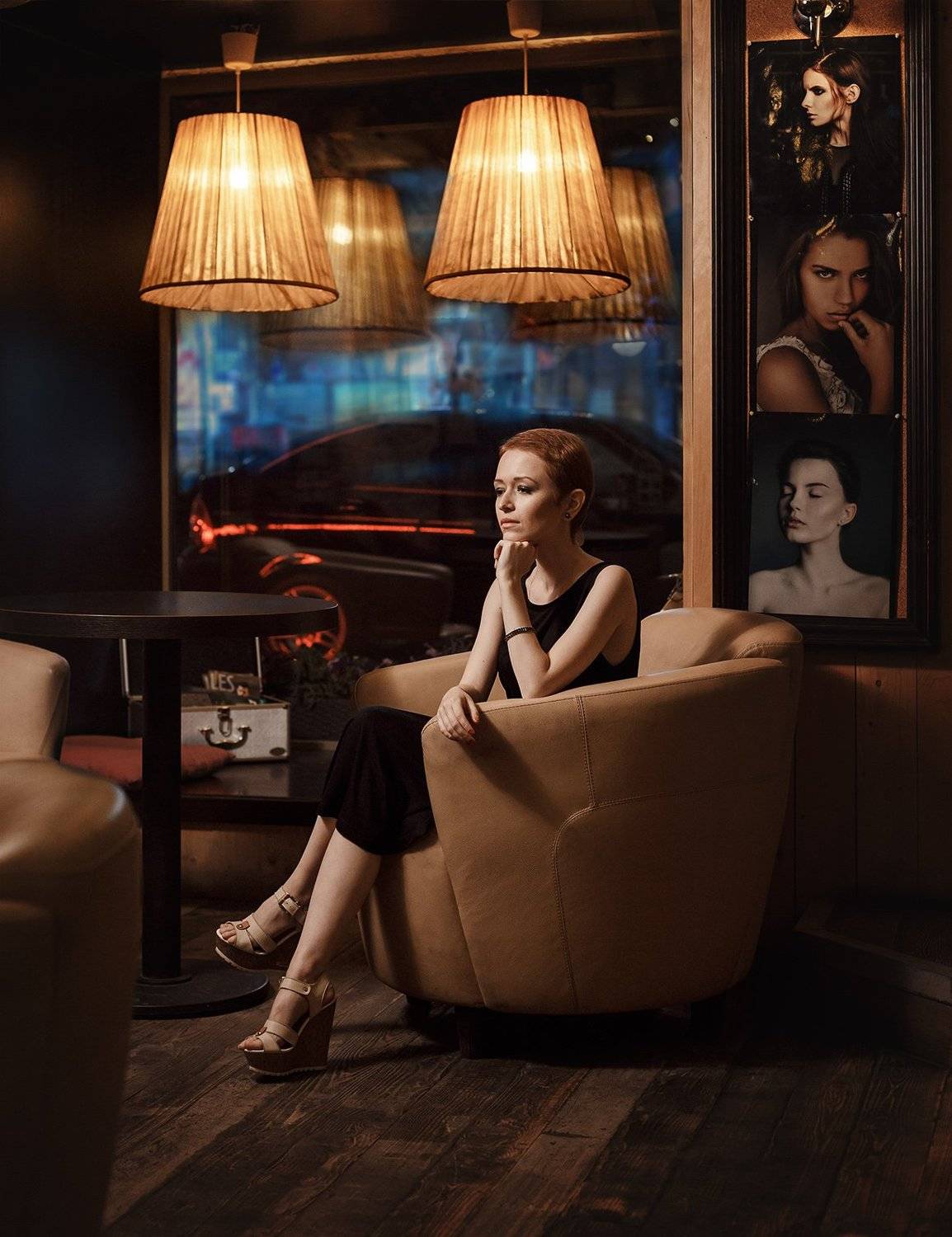 Close to my fire. Автор: Алексей Гусев girl,cafe,night,lamp,window,city,beauty,mood, Алексей Гусев