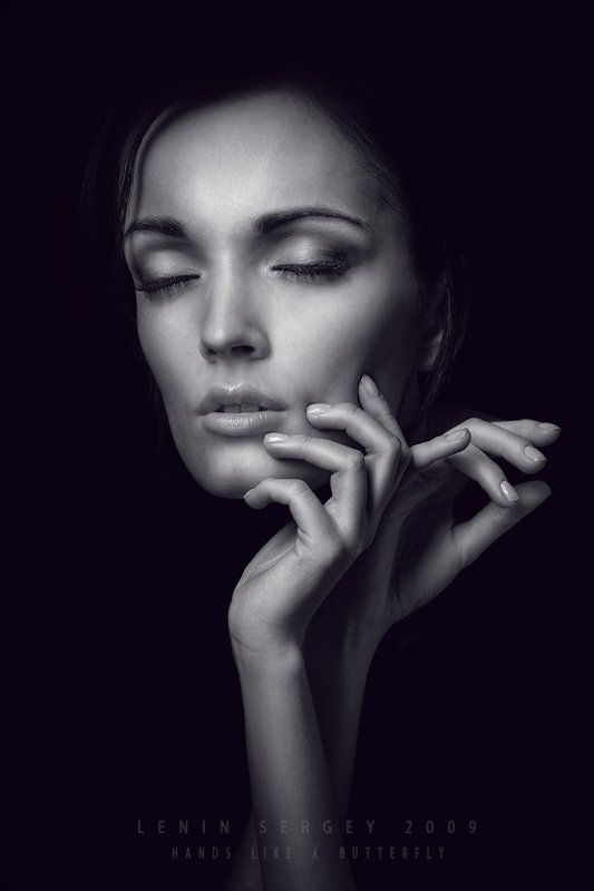 Руки как бабочка...photo preview