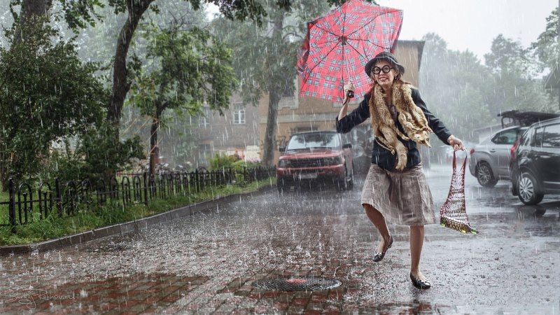 питер, дождь, ливень, девушка, юмор, двор, ветер Это Питер, детка!))photo preview