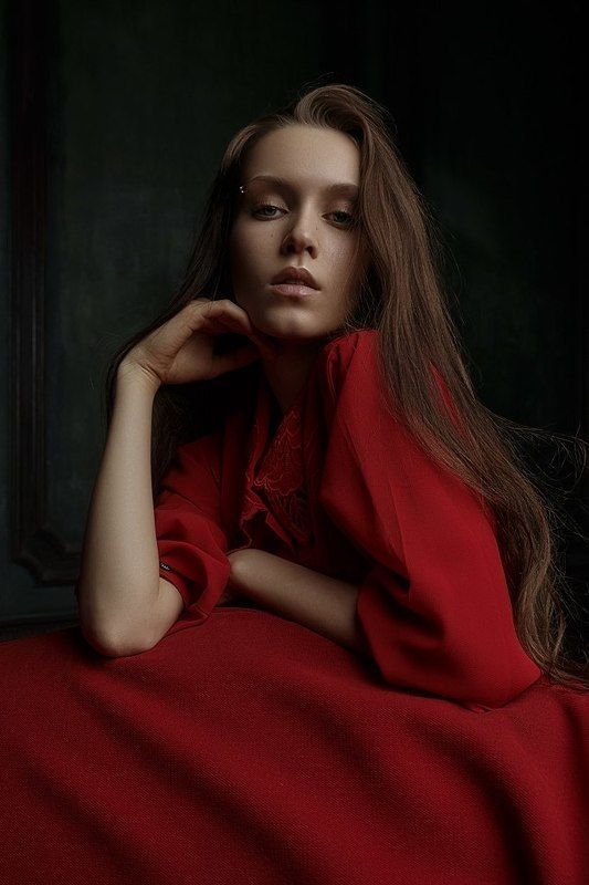 young, girl, woman, beauty, red, color, green, portrait, light, dark, art, emotion, hair, eyes Fenixphoto preview