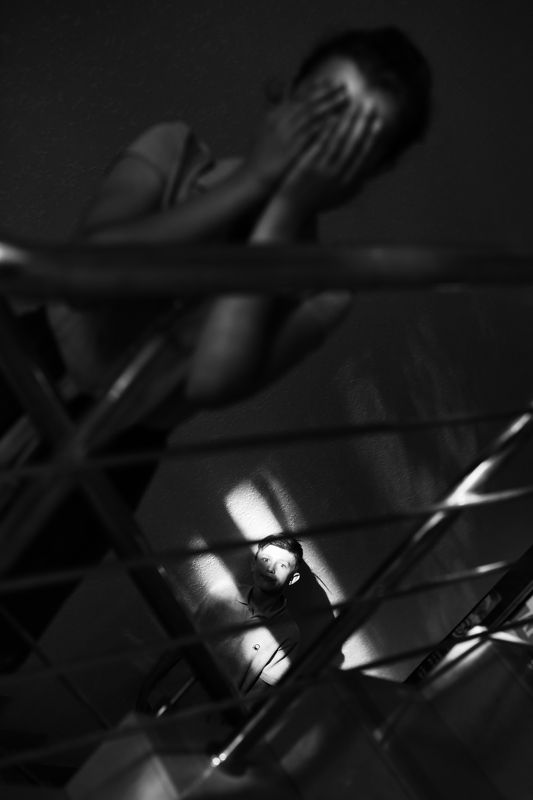 подросток, черно-белая Мир подросткаphoto preview