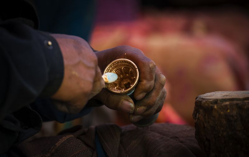 Stupa cornerstone - check 佛塔基石-查查photo preview