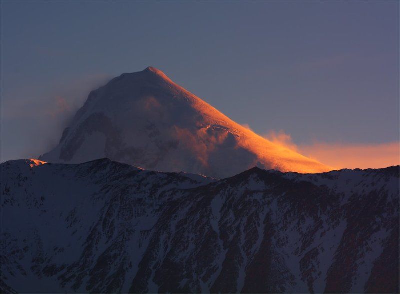 природа, пейзаж, кавказ, горы, весна, вечер, панорама, закат, солнце, небо, облака, свет Казбекphoto preview