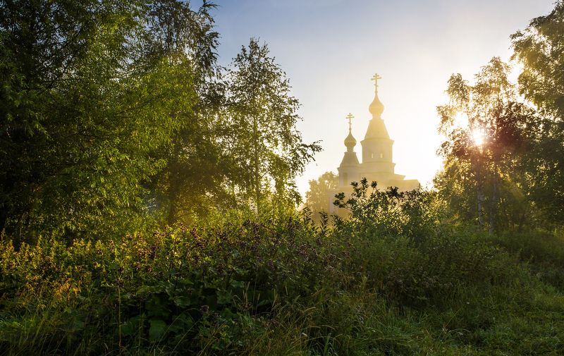 Встречая первые лучиphoto preview