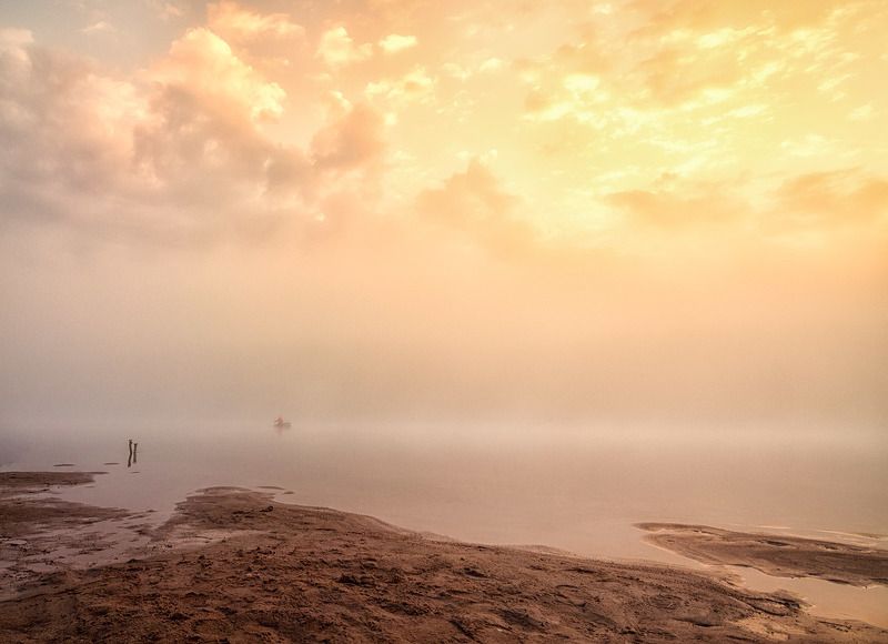 туман, река, восход, облака, лето, отражение Эпизод 2 Одинокий рыбак.photo preview