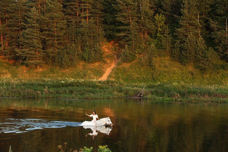 лошадь, девушка, природа, красота, люди,  Яна и Французphoto preview