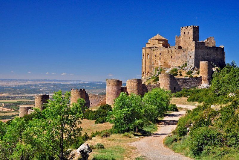 испания, арагон, замок, лоарре Замок Лоарреphoto preview