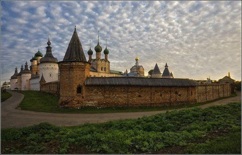 Рассвет в Ростове Великомphoto preview