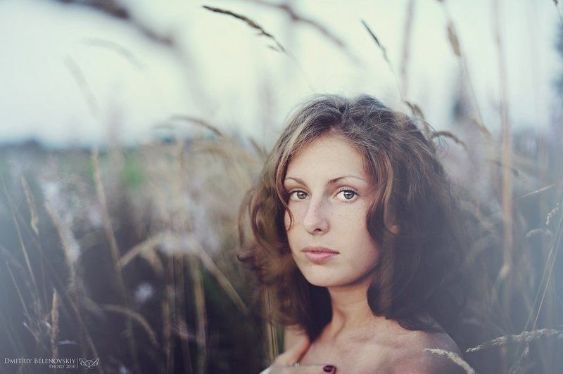 девушка, поле, трава, колоски, глаза End of summerphoto preview