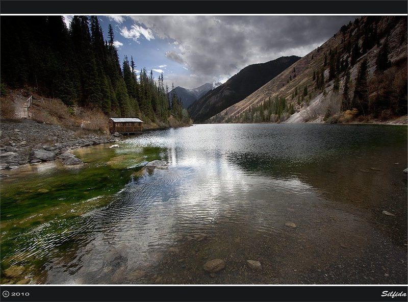 озеро, горы, лес Изумрудная вода Кульсайского озера.photo preview
