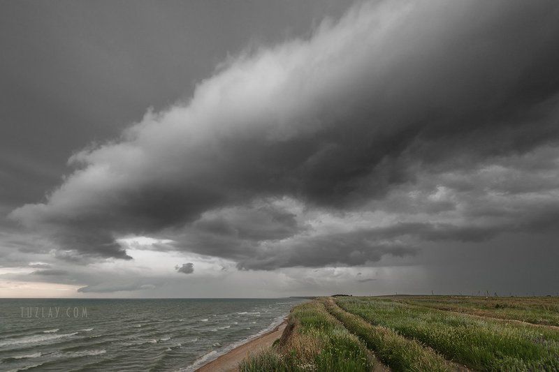 азовское море, морской берег, таманский полуостров, темрюкский район, трубчатые облака В дополнение к трубчатым облакам 2015-го фото превью