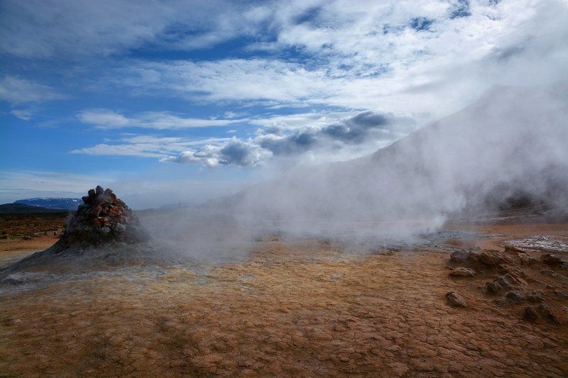 Подземные вулканы Намаскараphoto preview