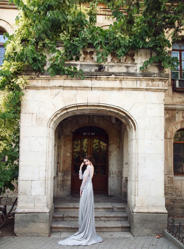 херсонес, фотограф, фотосессия, море, черное море, платье, черное платье, серое платье, модель, девушка, красиво, брюнетка, фотограф в крыму, фотограф в симферополе, свадебный фотограф, Севастополь,фотосессия у моря, скалы Серенаphoto preview