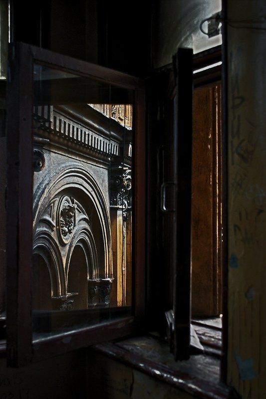 #deep.spb, #deepspb, #санктпетербург, #петербург, #спб, #питер, #saintpetersburg, #petersburg, #spb, #piter, #город, #city, #street, #streetphoto, #streetphotography, #cityscape, #urbex, #urbexphoto, #urbanexploration, #abandoned, #steps, #door, #window 170901.1photo preview