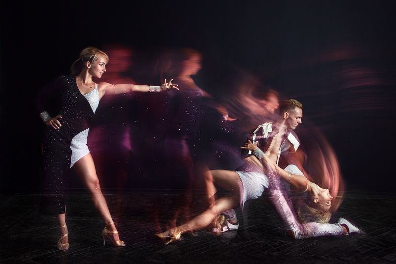 не фотошоп, рисование светом, длинная выдержка, light painting Танецphoto preview