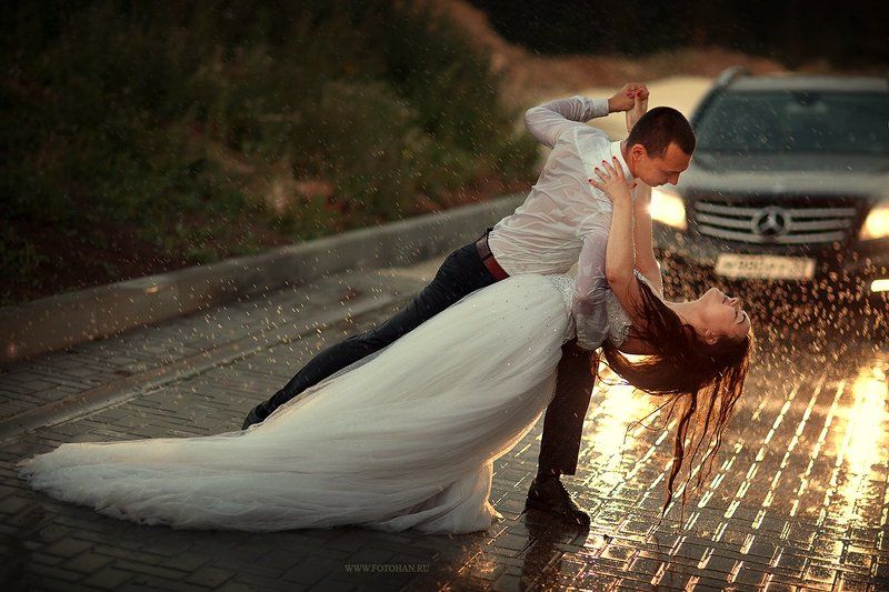 Под дождемphoto preview