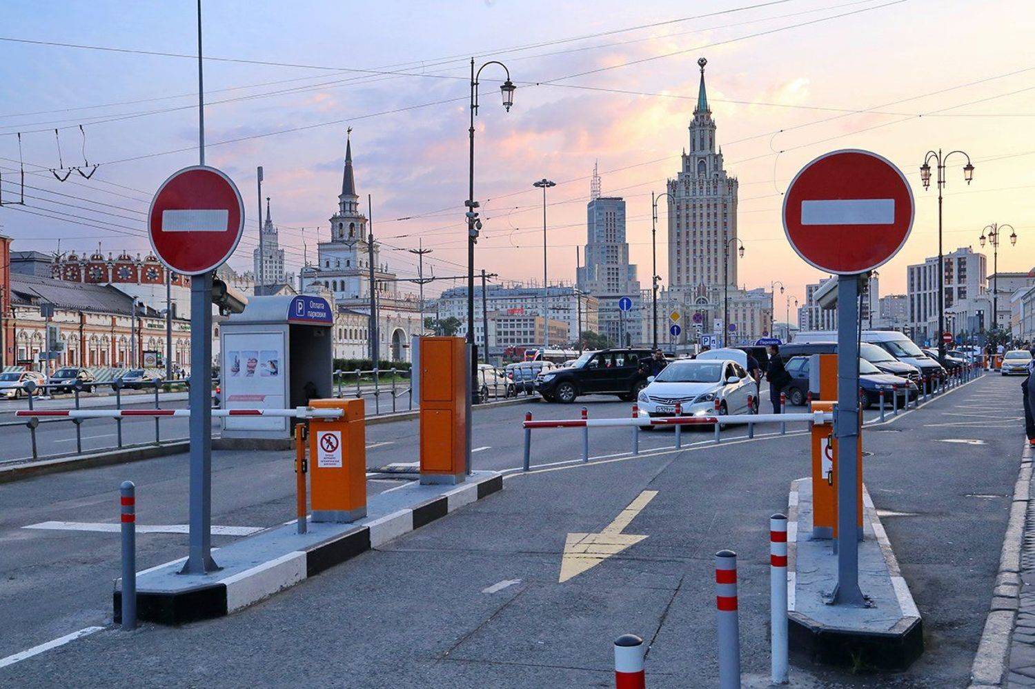 Москва - НЕ ПРИНИМАЕТ.... Автор: Клековкин Александр , Клековкин Александр