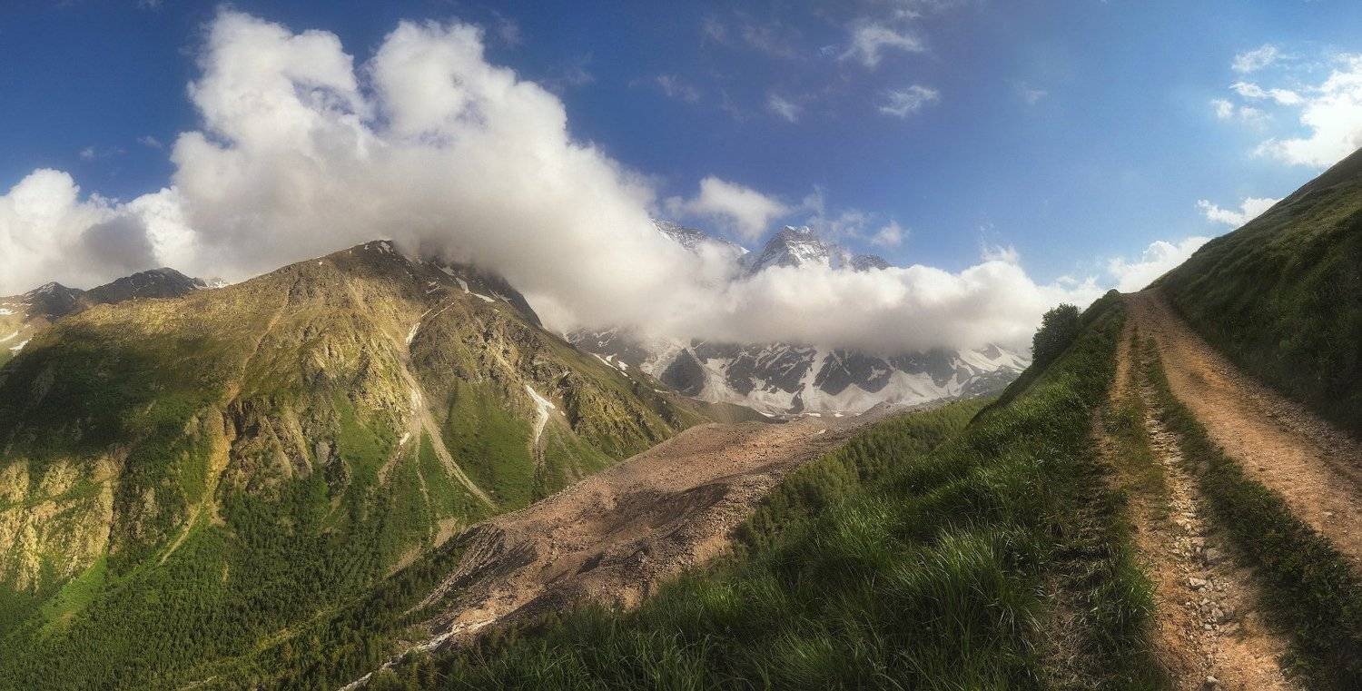 Вечер на склонах Чегета. Автор: Сергей Кочергин чегет, донгуз-орун, накратау, приэльбрусье, кбр, балкария, Сергей Кочергин