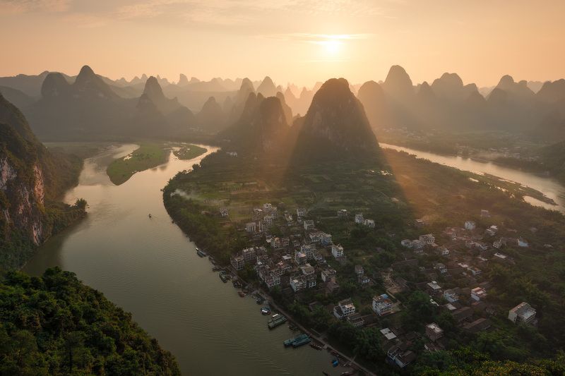 Холмистое местоphoto preview