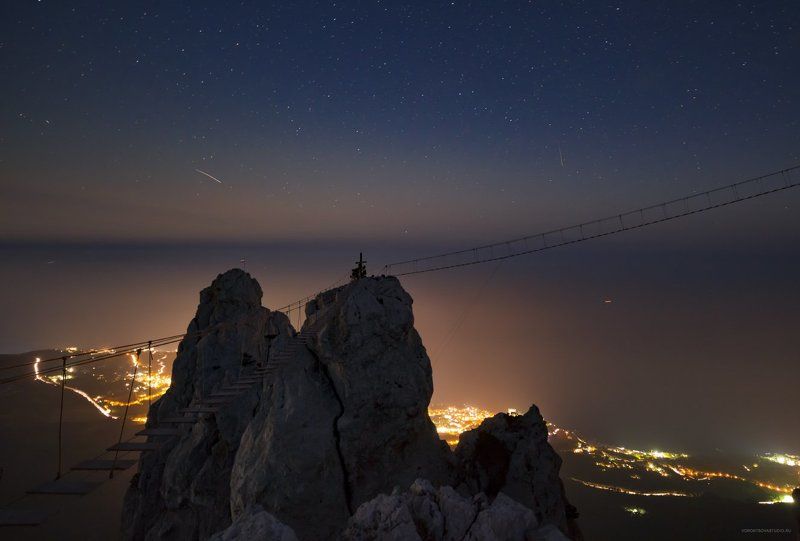 Крест Святого Петра. Ай-Петри. Крымphoto preview