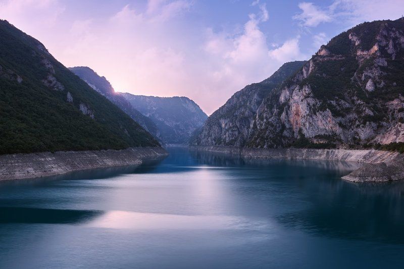 черногория, горы, каньон, река пива Каменные Великаныphoto preview