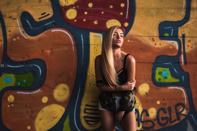 graffiti, beautiful, blonde, model Greffitiphoto preview