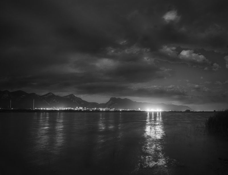 озеро, Болгария, Враца, черно-белая фотография, BnW, nightscape, black and white, Bulgaria Ночная Врацаphoto preview