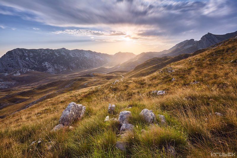 черногория, горы, дурмитор Долина Солнцаphoto preview