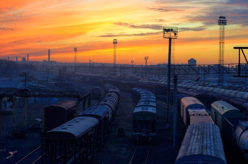 город, железная дорога, мост, закат Техно закатphoto preview