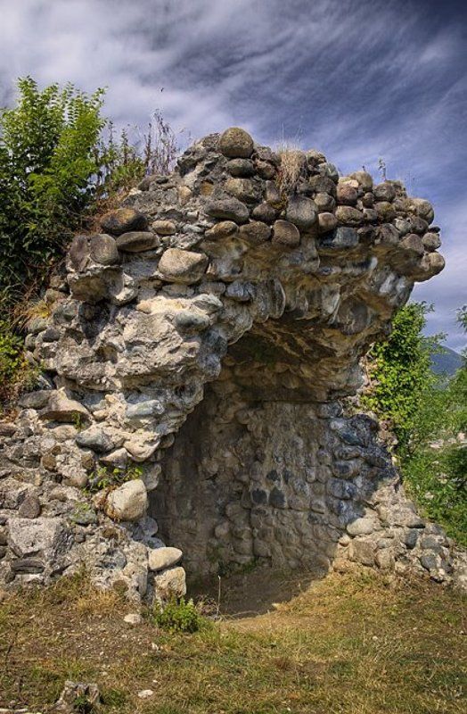 Замок Багратаphoto preview