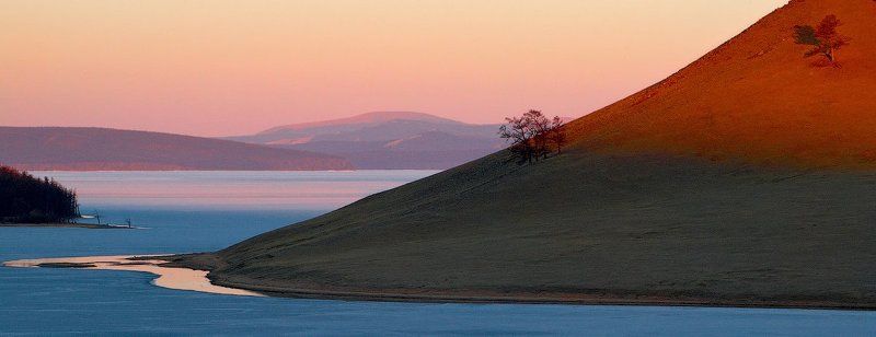 монголия, хубсугул первые лучи .. фото превью