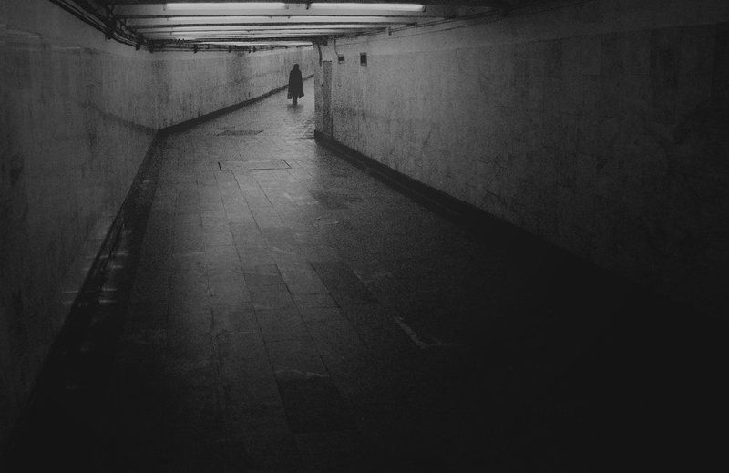 В тени Московского метро фото превью