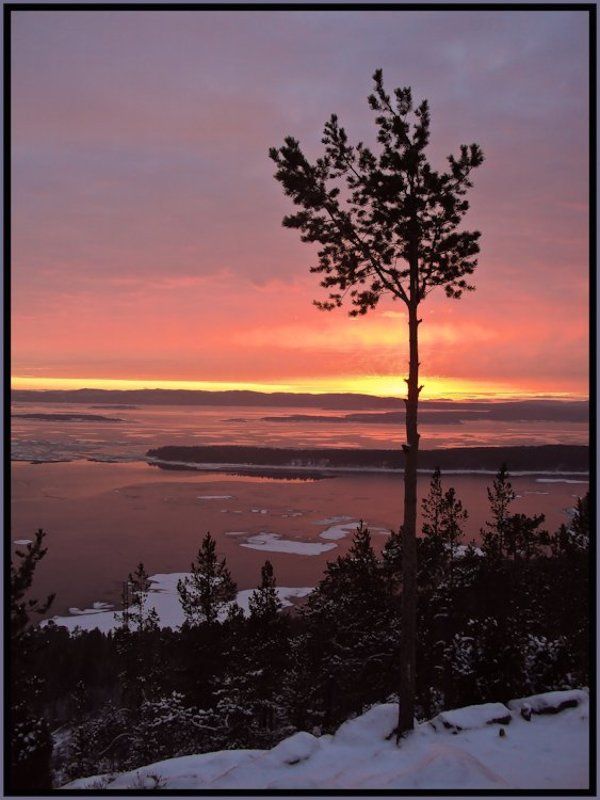 Провожая солнцеphoto preview