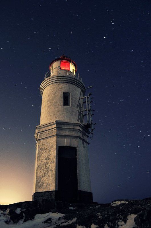 владивосток, токаревский, маяк, токаревская, кошка, коса, эгершельд, ночь, свет Надежда капитанаphoto preview