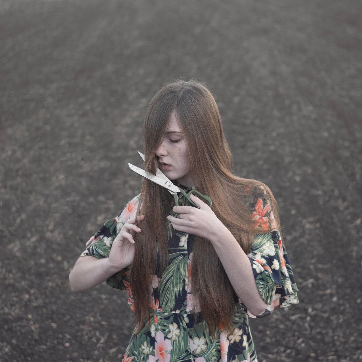 длинные волосы, ножницы, девушка, Катарина Винниченко