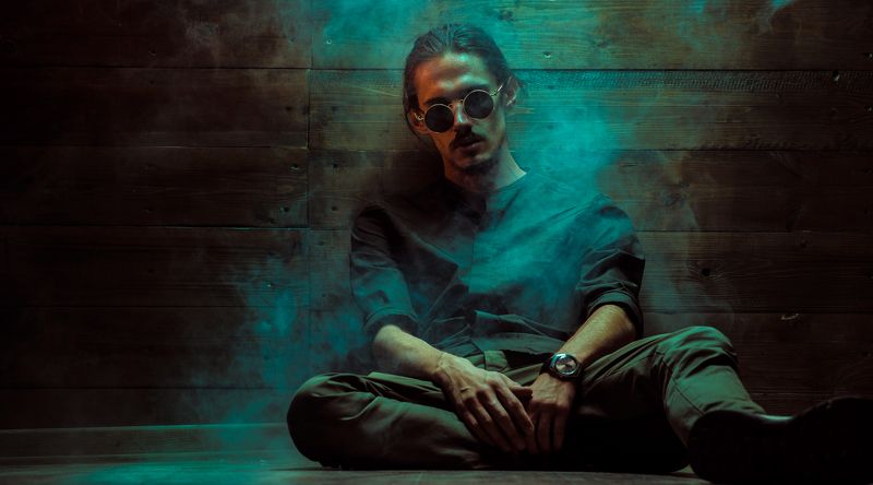 парень, иисус, дым, цветные фильтры, гелиевые, стробизм, внешние вспышки, волгоград, богомолов, марк кассихин Маркphoto preview