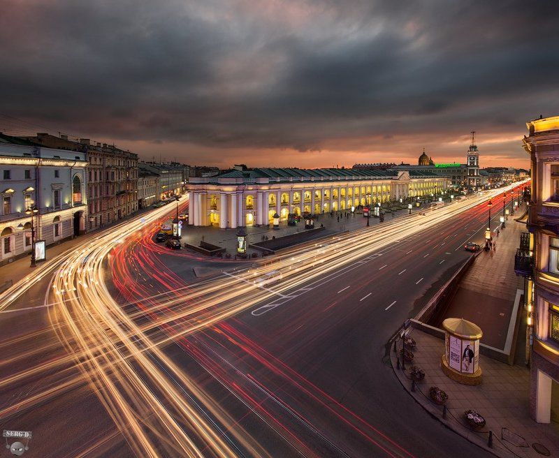 Гостиный двор, Невский проспект, Садовая улицаphoto preview