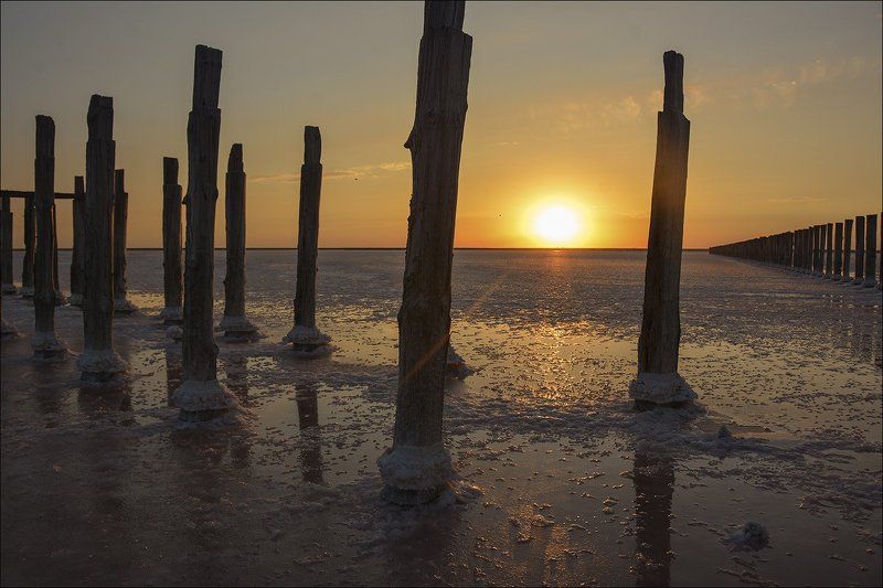 солончак, закат,солнце, лучи, краски и т.д. Звезда по имени Солнцеphoto preview